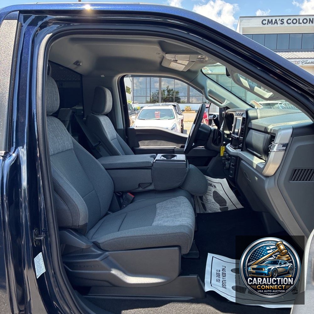 2023 Ford F-350 Super Duty XLT