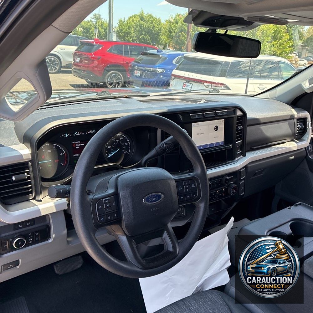 2023 Ford F-350 Super Duty XLT