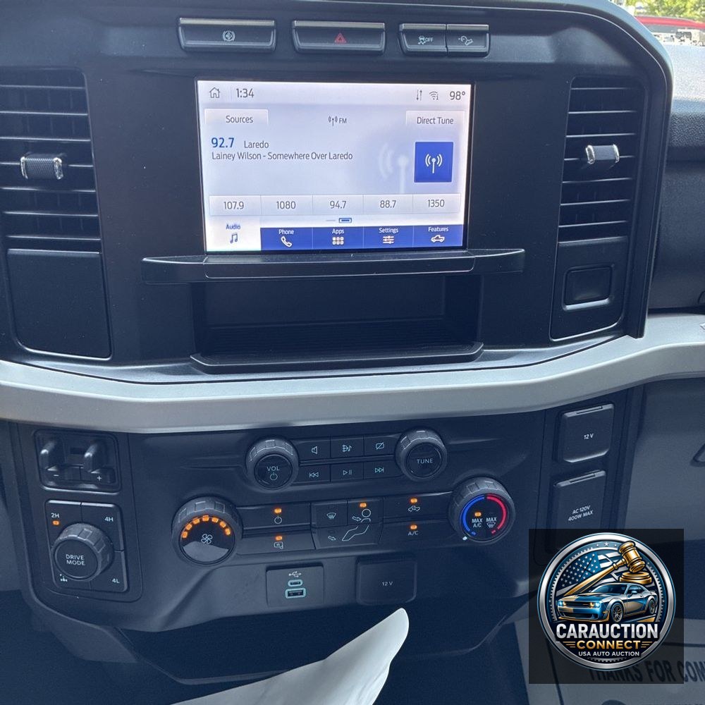 2023 Ford F-350 Super Duty XLT