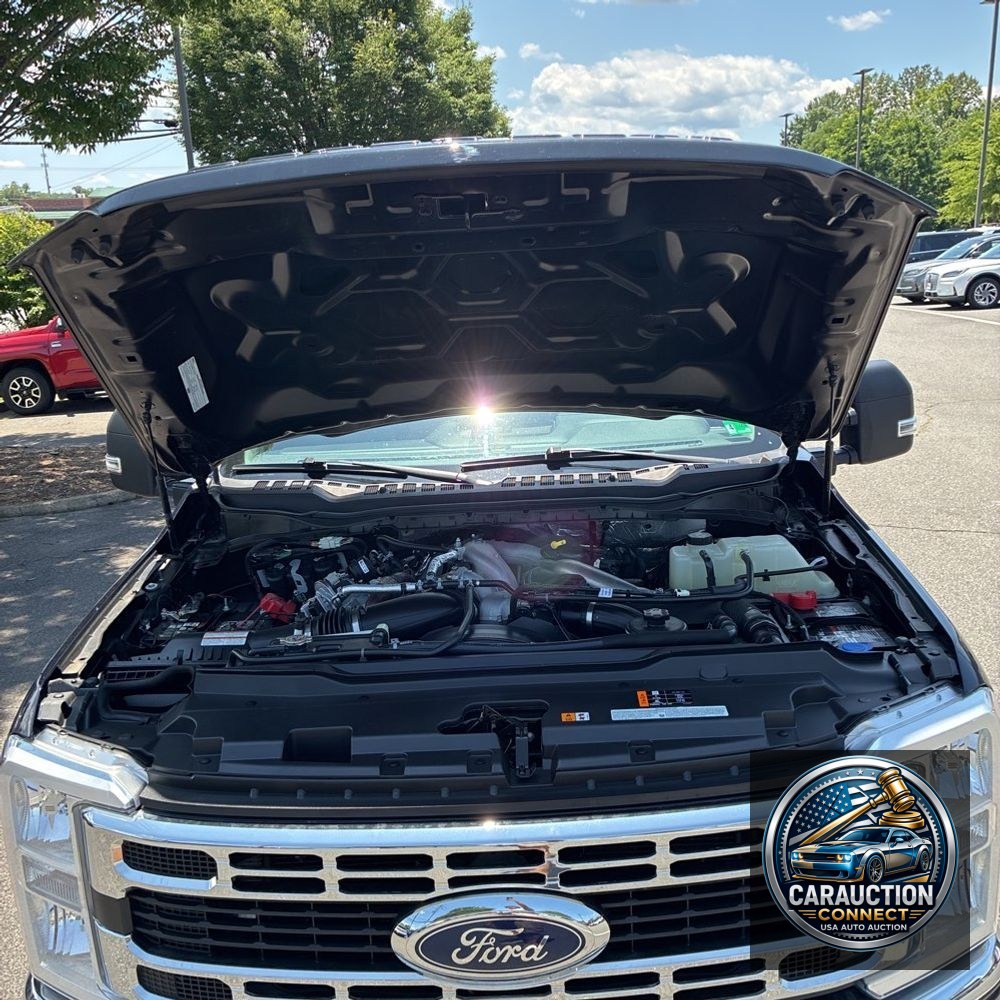 2023 Ford F-350 Super Duty XLT
