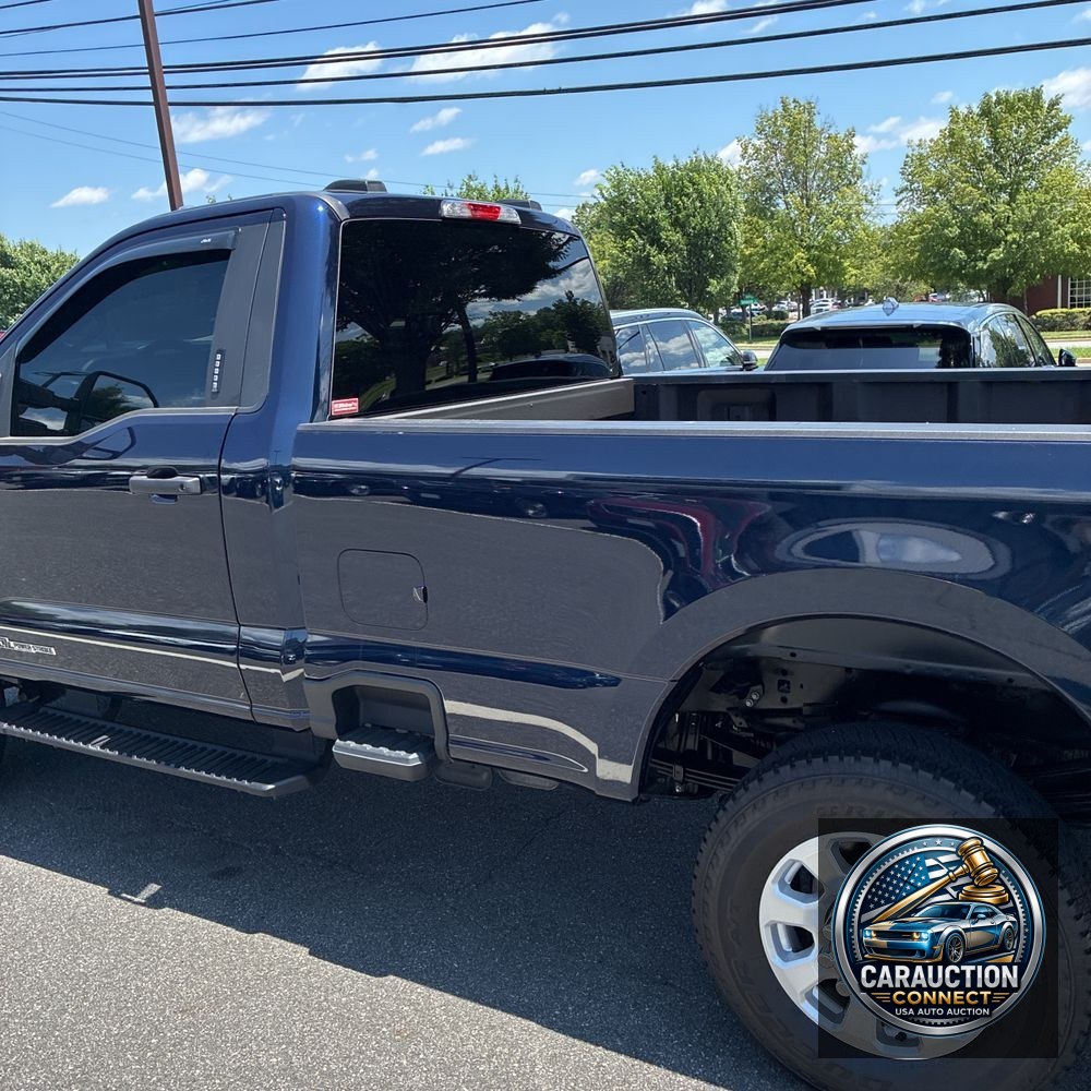 2023 Ford F-350 Super Duty XLT