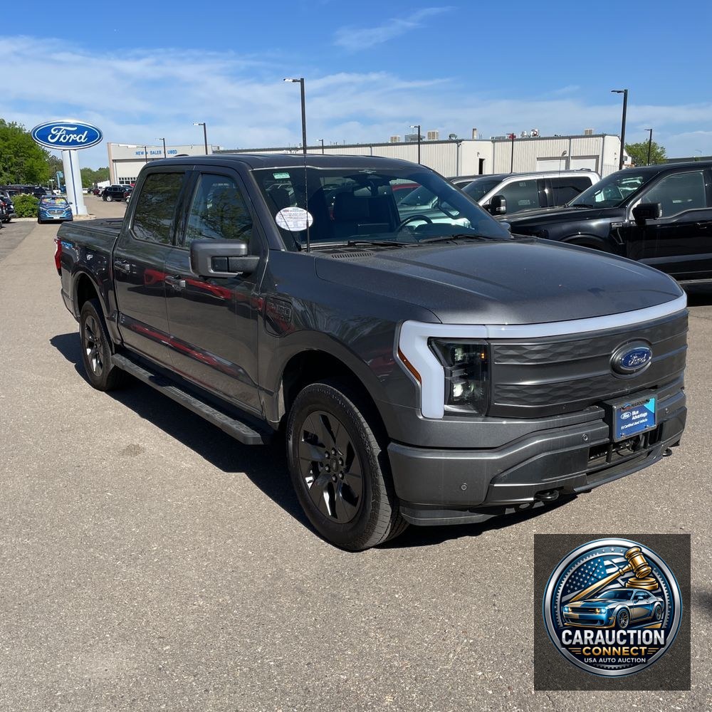 2023 Ford F-150 Lightning Lariat