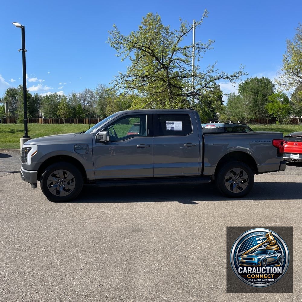 2023 Ford F-150 Lightning Lariat