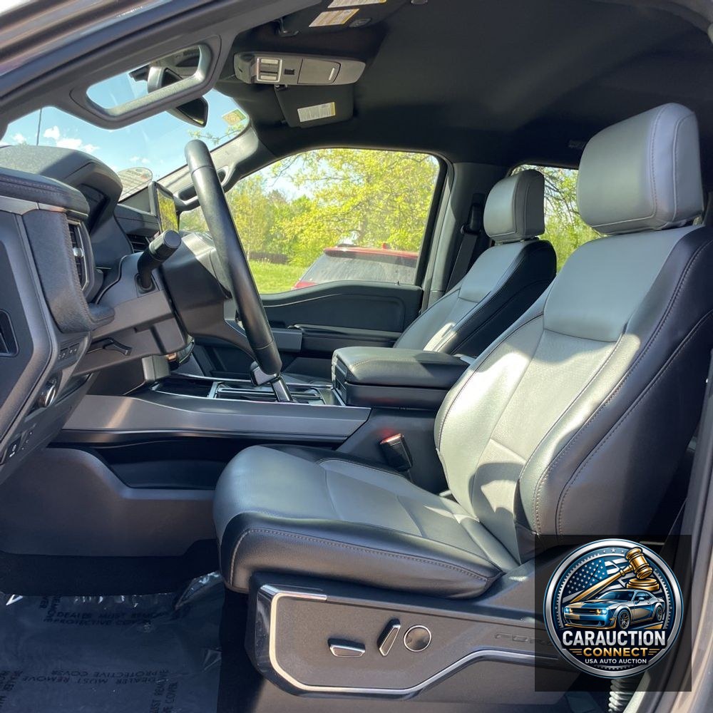 2023 Ford F-150 Lightning Lariat
