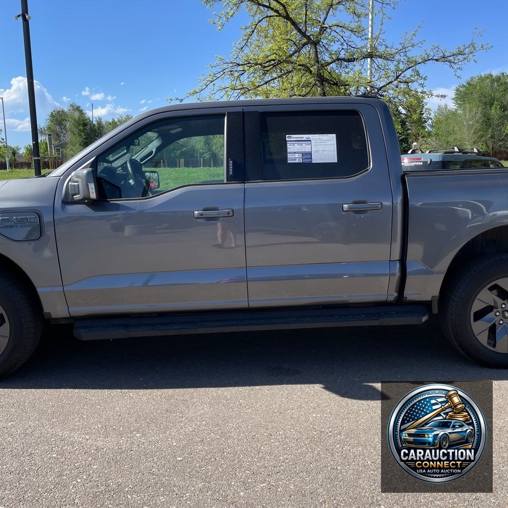 2023 Ford F-150 Lightning Lariat