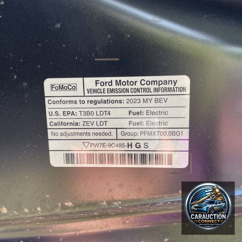 2023 Ford F-150 Lightning Lariat