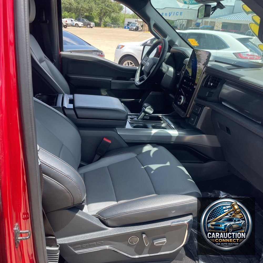 2022 Ford F-150 Lightning Lariat
