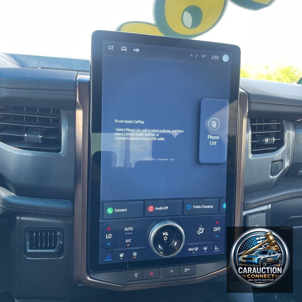 2022 Ford F-150 Lightning Lariat