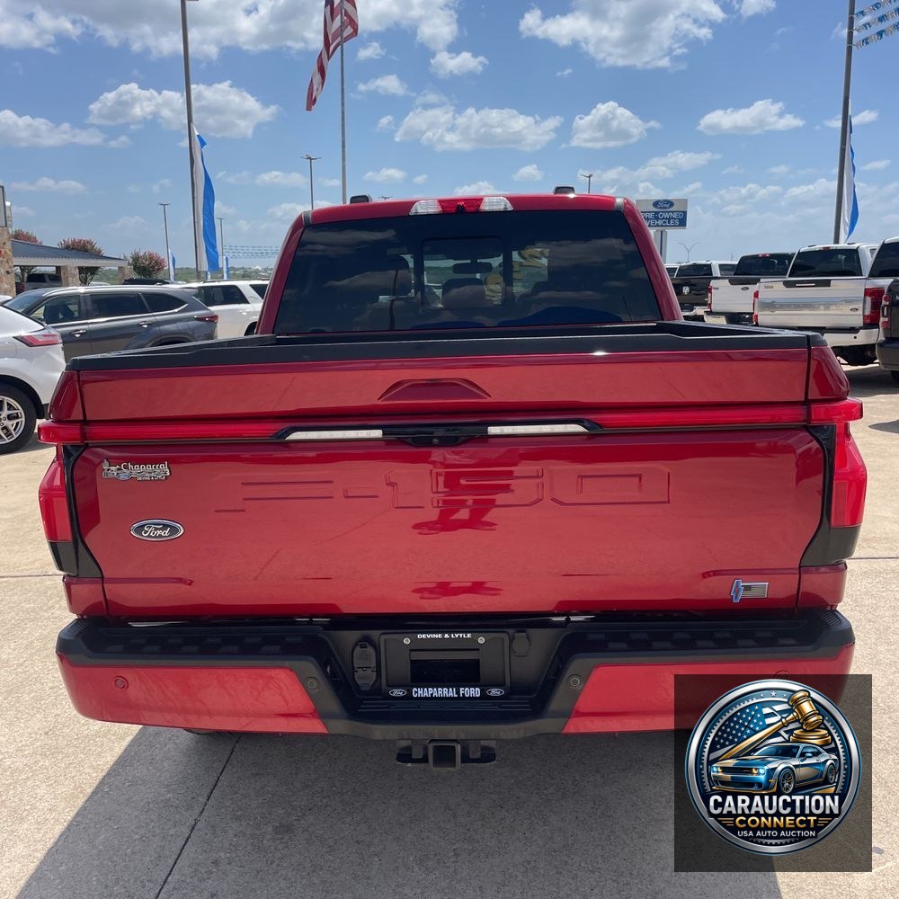 2022 Ford F-150 Lightning Lariat
