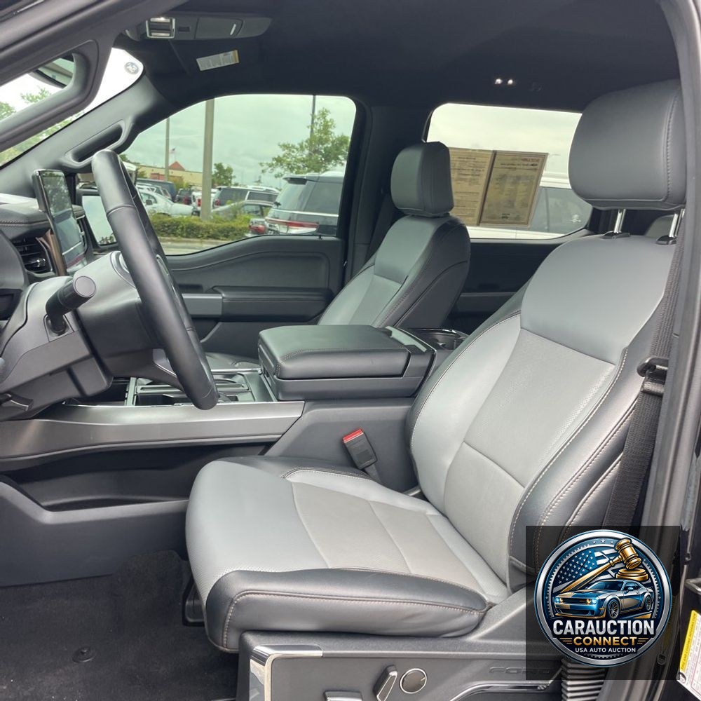 2023 Ford F-150 Lightning Lariat