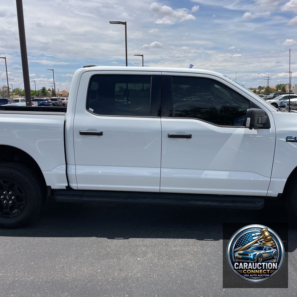 2025 Ford F-150 Lightning XLT
