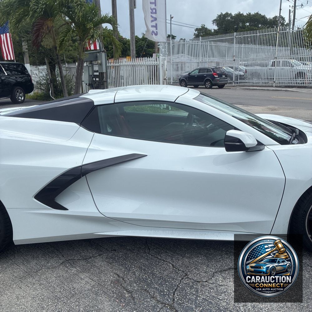 2021 Chevrolet Corvette 1LT 2D Convertible