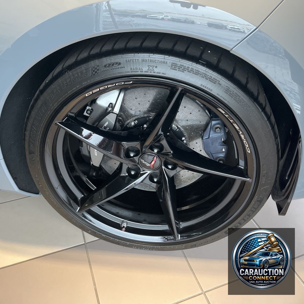 2025 Chevrolet Corvette E-Ray