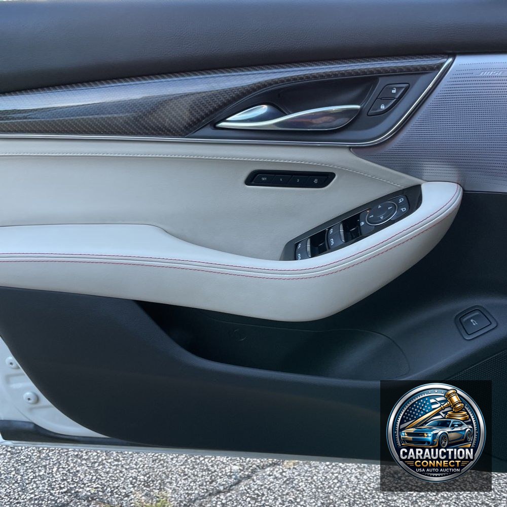 2023 Cadillac CT5-V Base