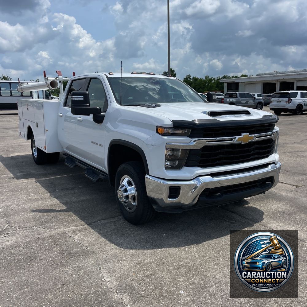 2024 Chevrolet Silverado 3500HD CC LT