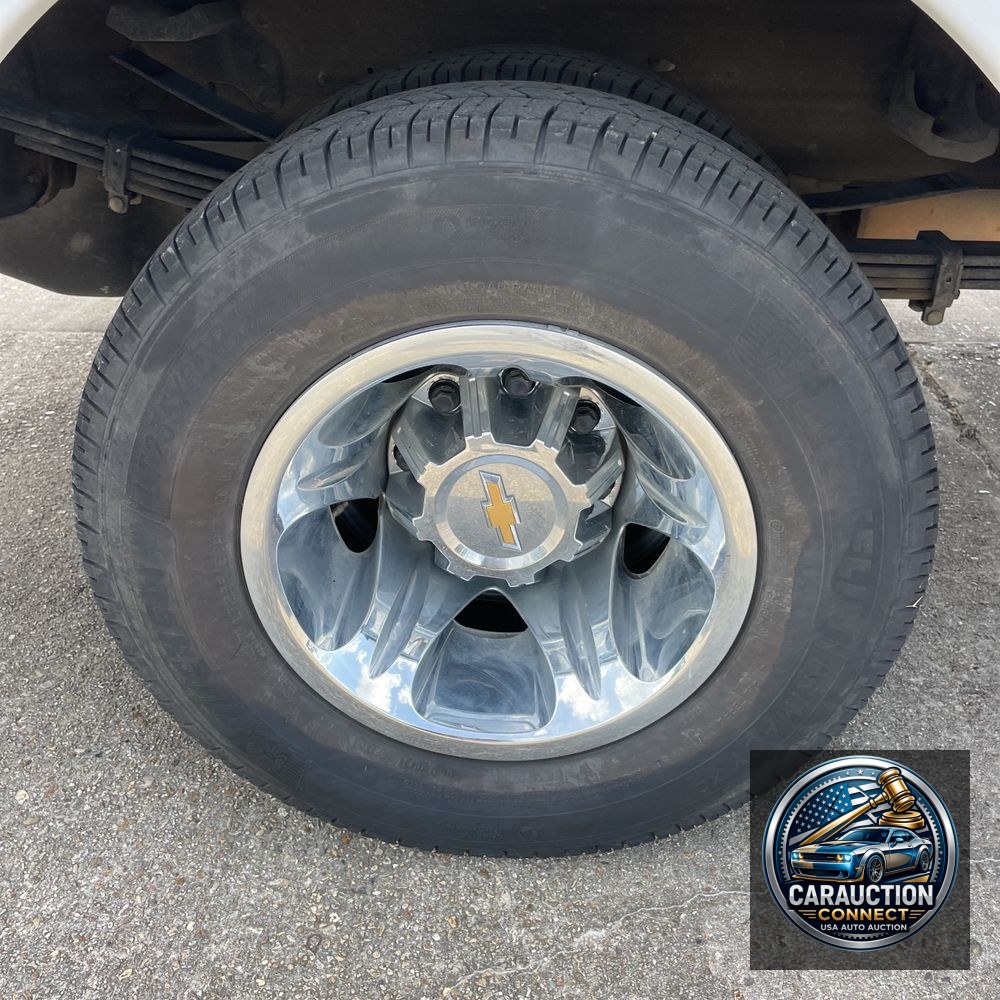 2024 Chevrolet Silverado 3500HD CC LT