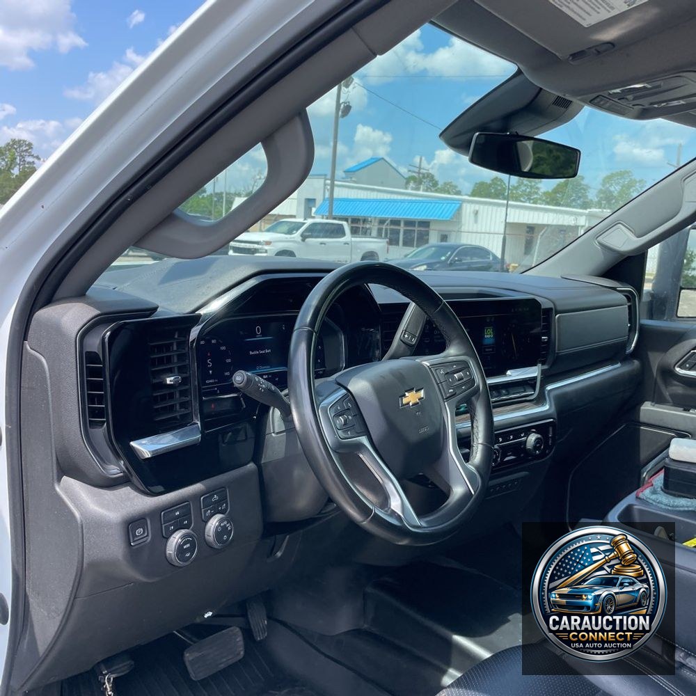 2024 Chevrolet Silverado 3500HD CC LT