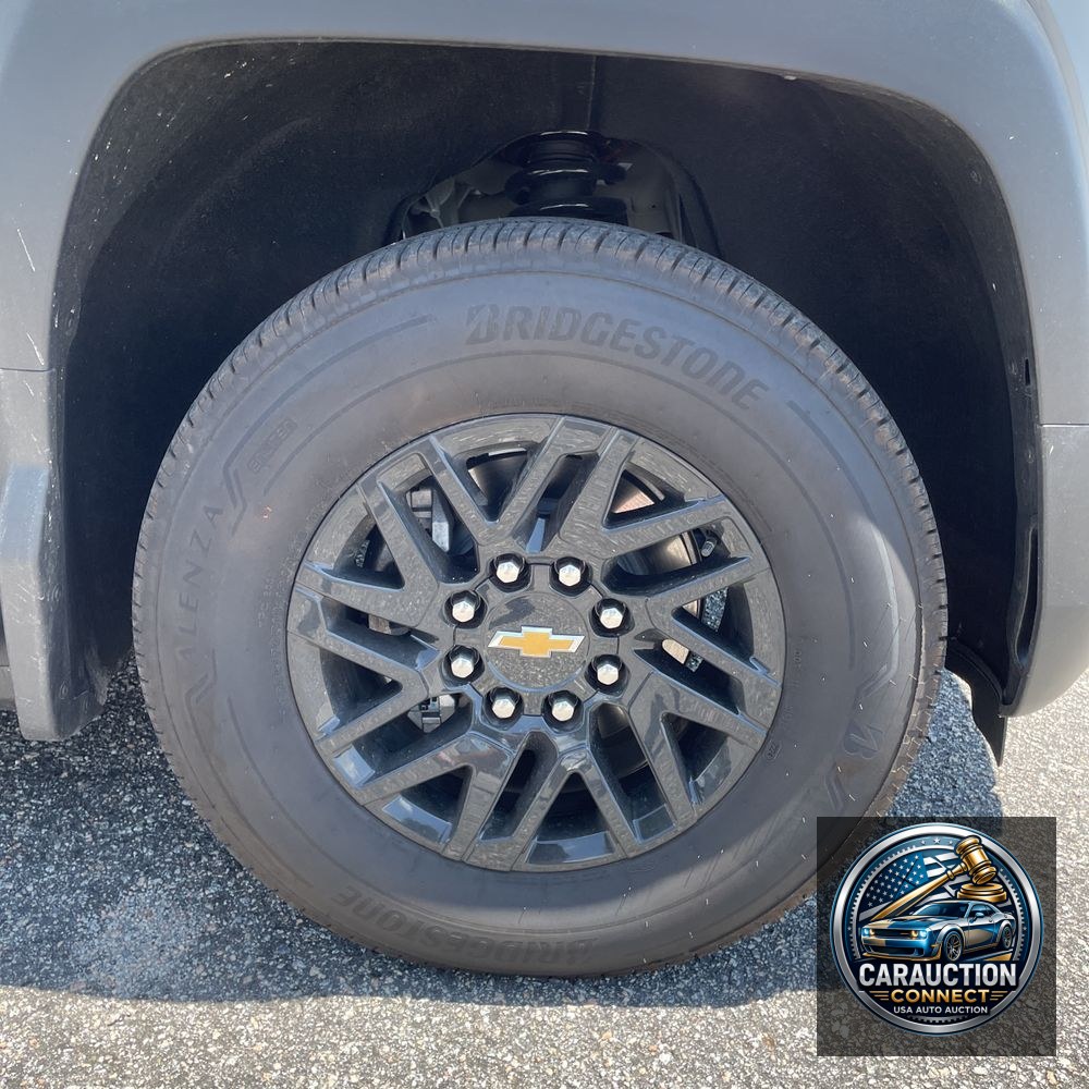 2025 Chevrolet Silverado EV LT