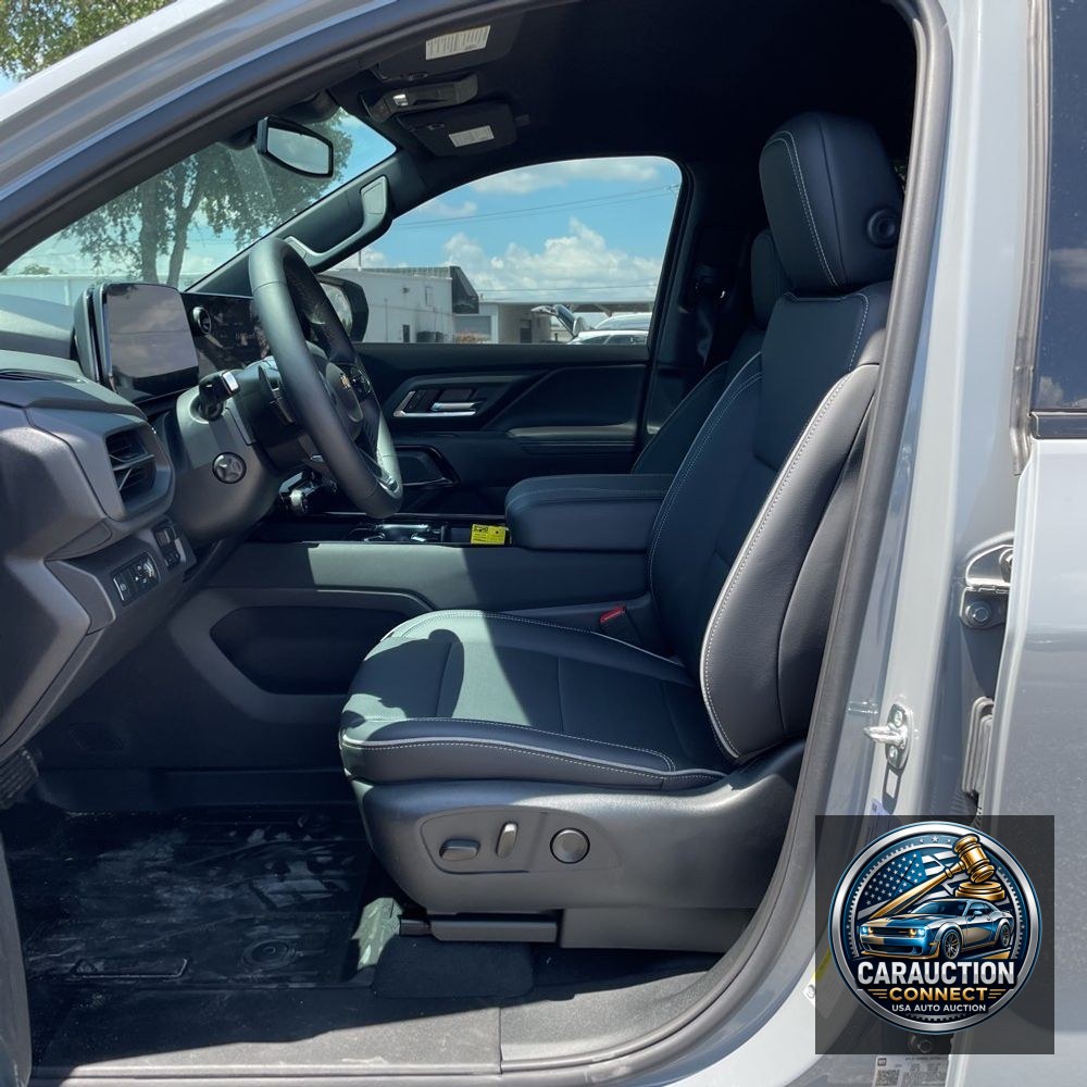 2025 Chevrolet Silverado EV LT