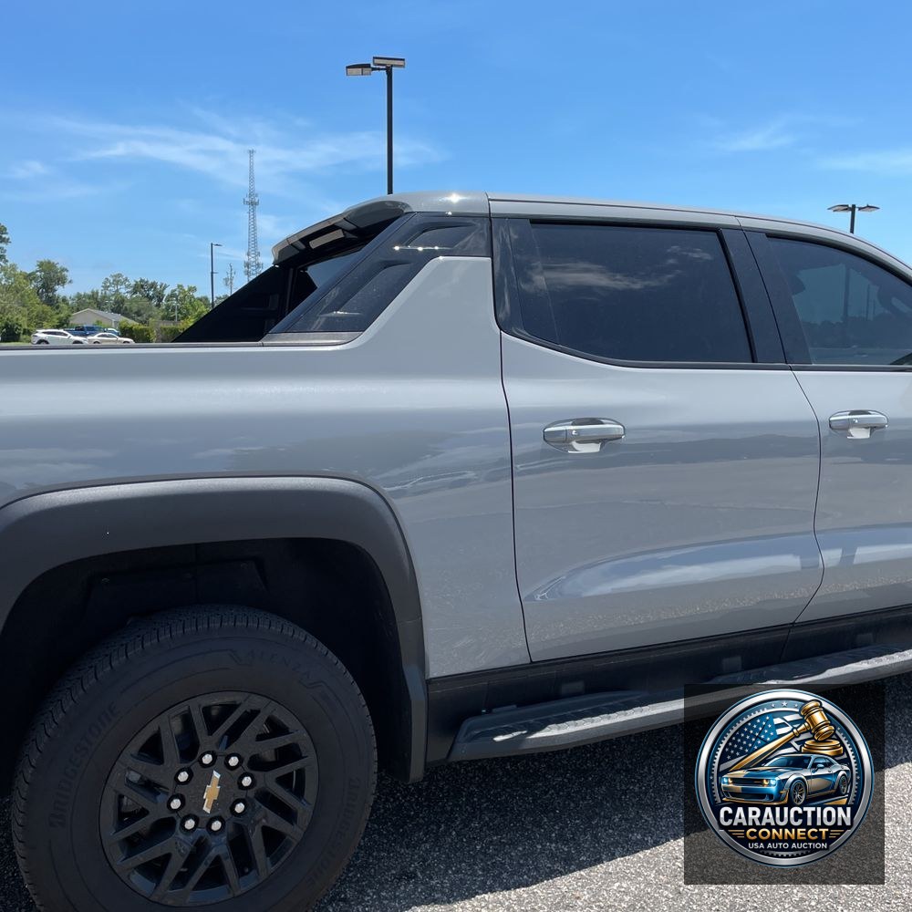 2025 Chevrolet Silverado EV LT