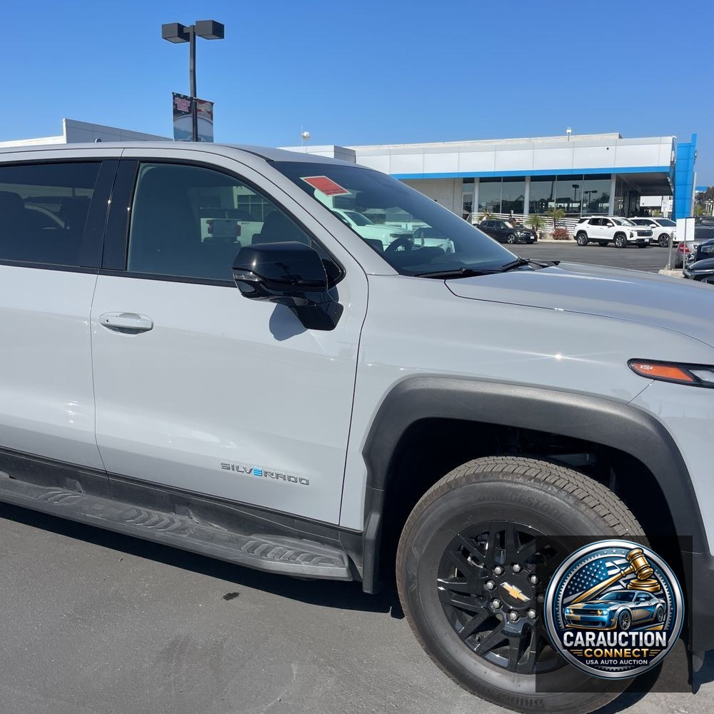 2025 Chevrolet Silverado EV LT
