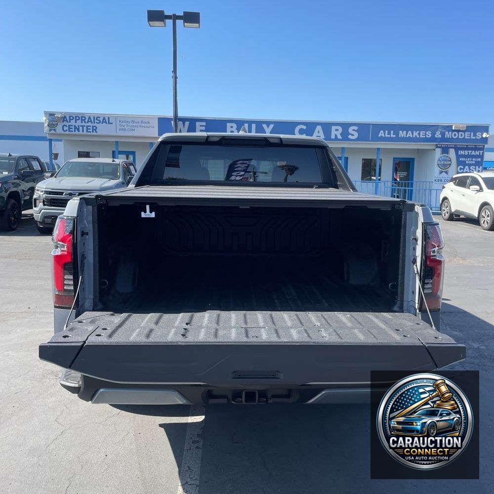2025 Chevrolet Silverado EV LT
