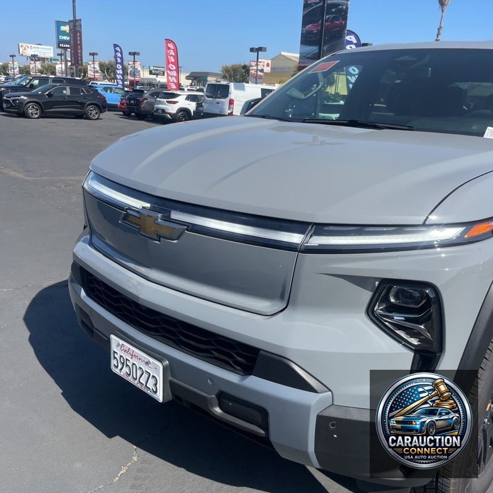 2025 Chevrolet Silverado EV LT