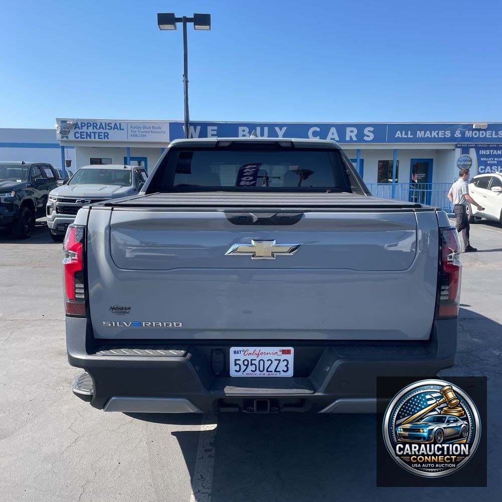 2025 Chevrolet Silverado EV LT