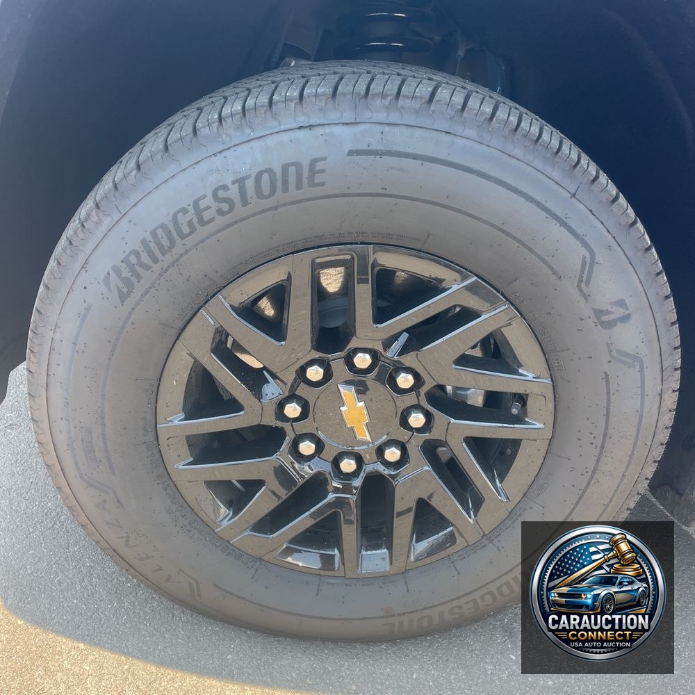 2025 Chevrolet Silverado EV LT