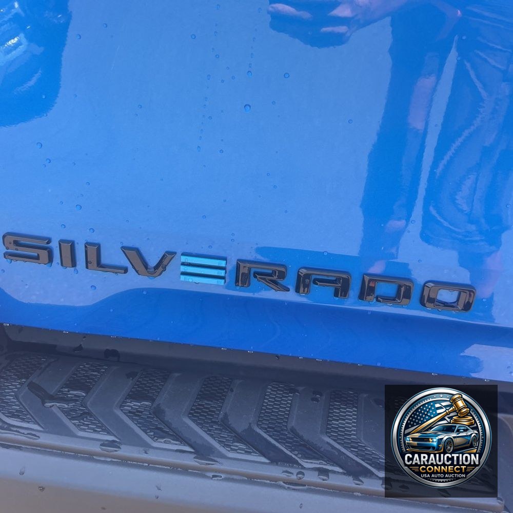 2025 Chevrolet Silverado EV LT