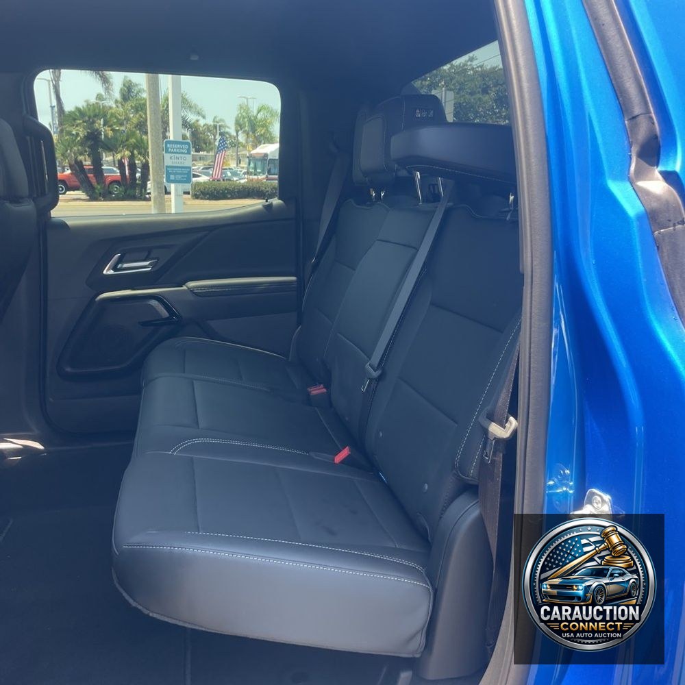 2025 Chevrolet Silverado EV LT
