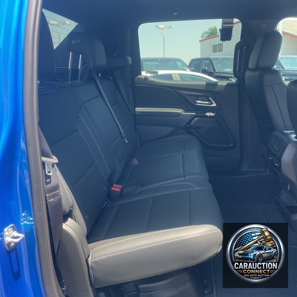 2025 Chevrolet Silverado EV LT
