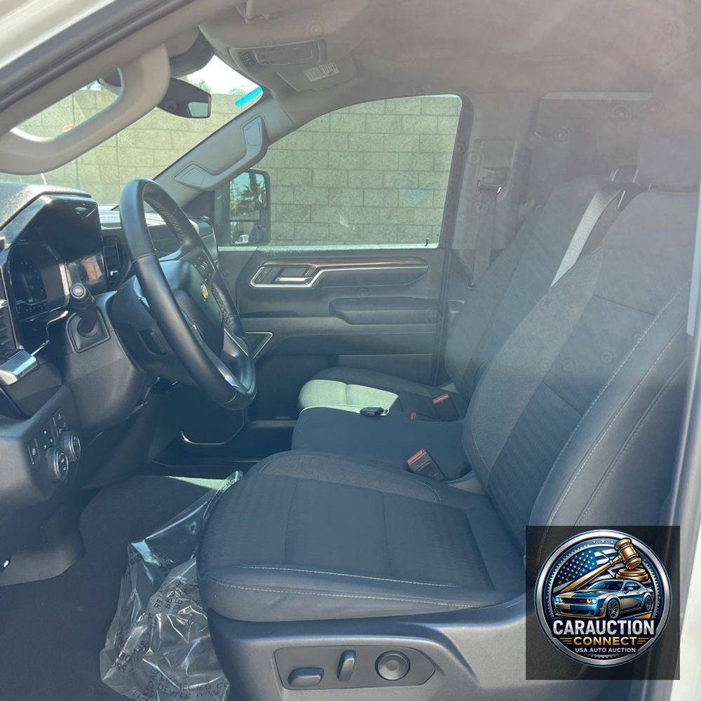 2024 Chevrolet Silverado 2500HD LT
