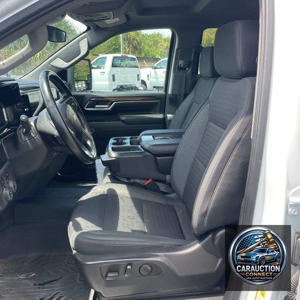 2024 Chevrolet Silverado 2500HD LT