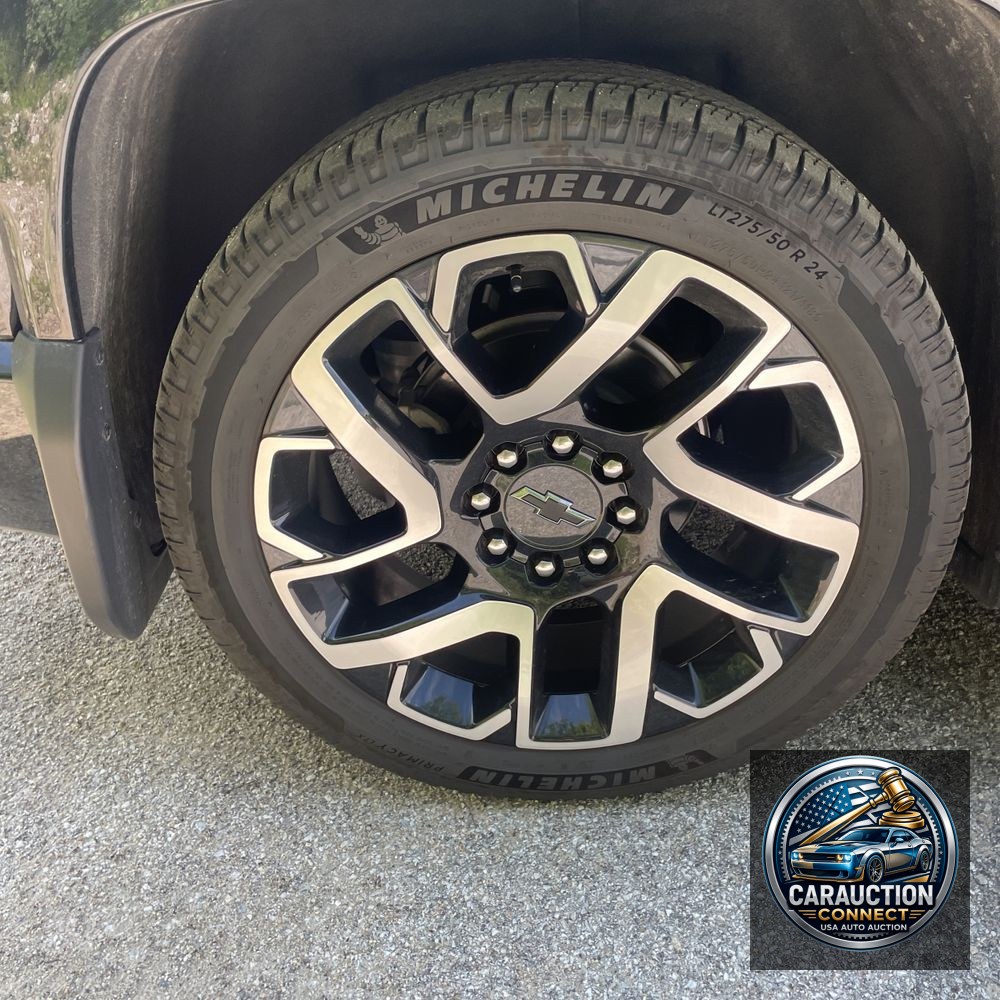 2024 Chevrolet Silverado EV RST