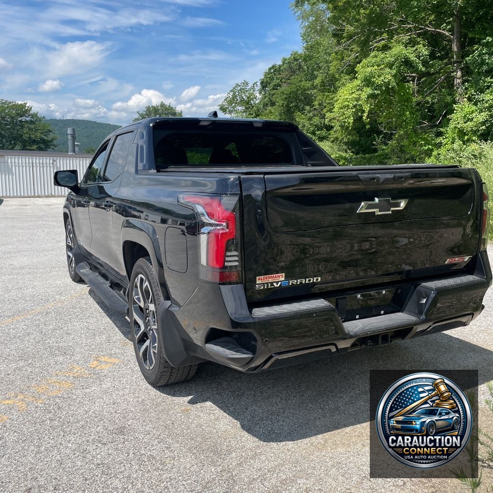 2024 Chevrolet Silverado EV RST