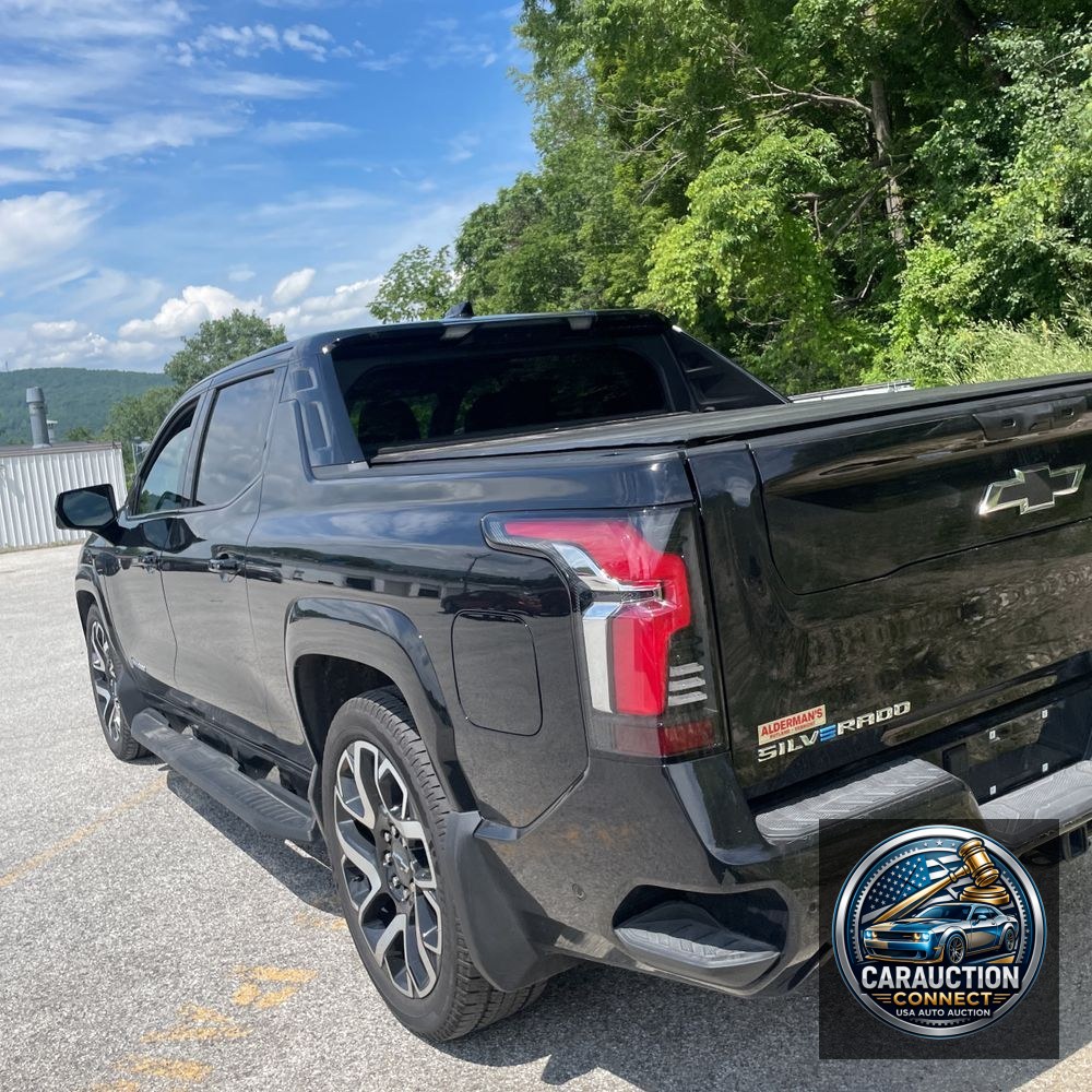 2024 Chevrolet Silverado EV RST