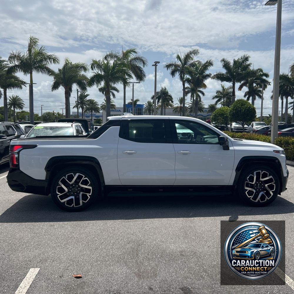 2024 Chevrolet Silverado EV RST