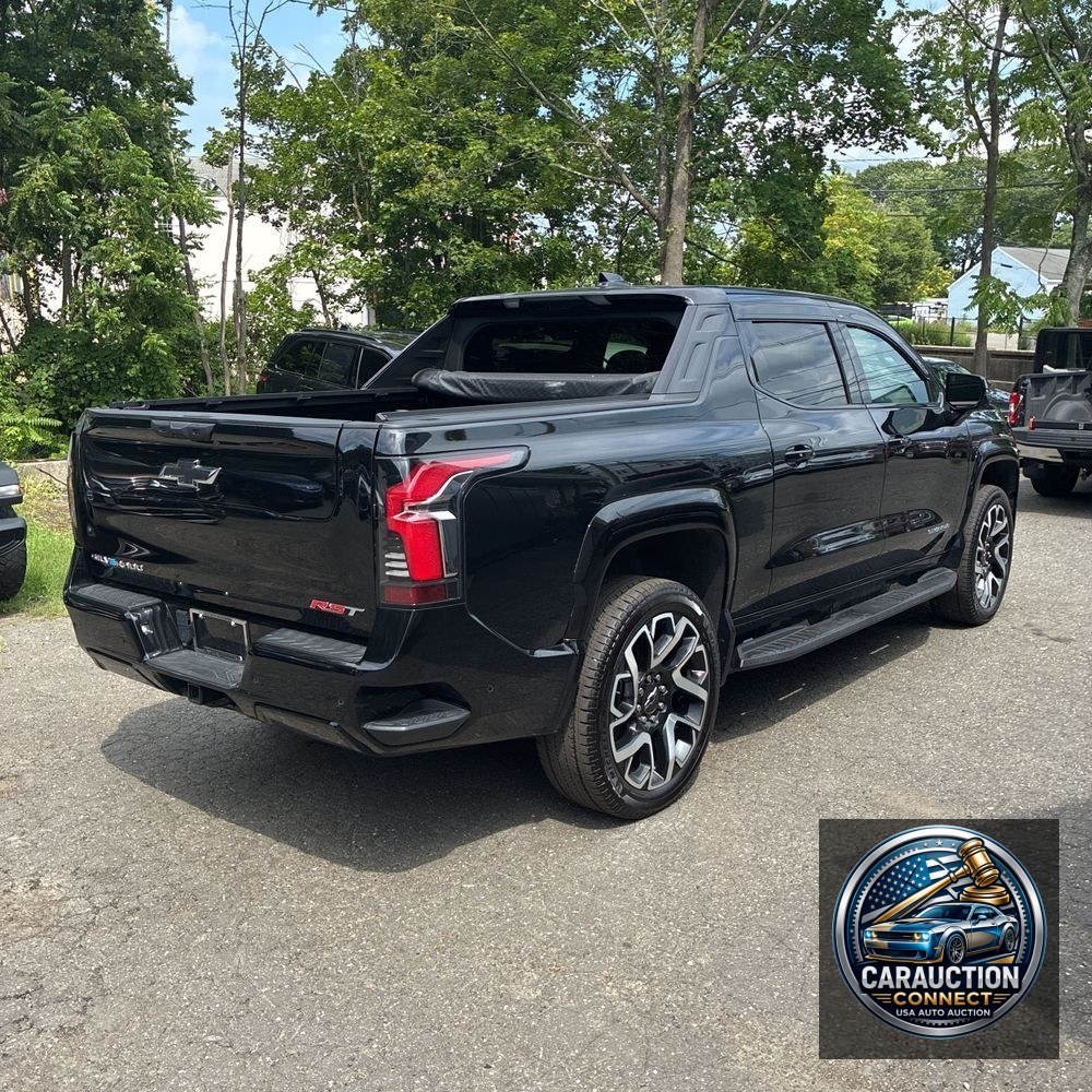 2024 Chevrolet Silverado EV RST