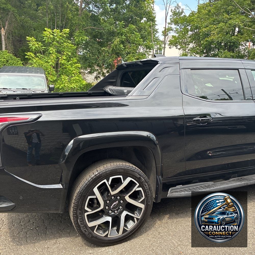 2024 Chevrolet Silverado EV RST