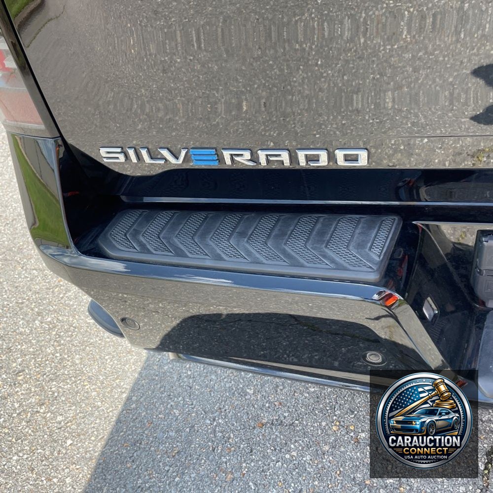 2024 Chevrolet Silverado EV RST