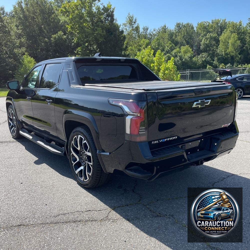 2024 Chevrolet Silverado EV RST