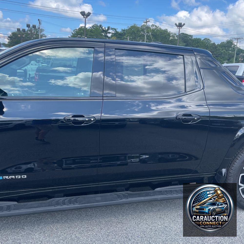 2024 Chevrolet Silverado EV RST