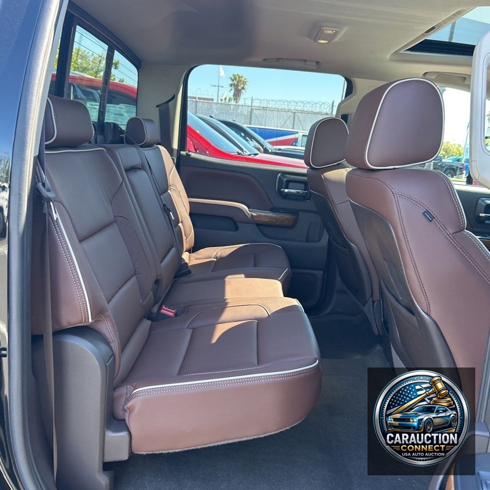 2015 Chevrolet Silverado 3500 High Country