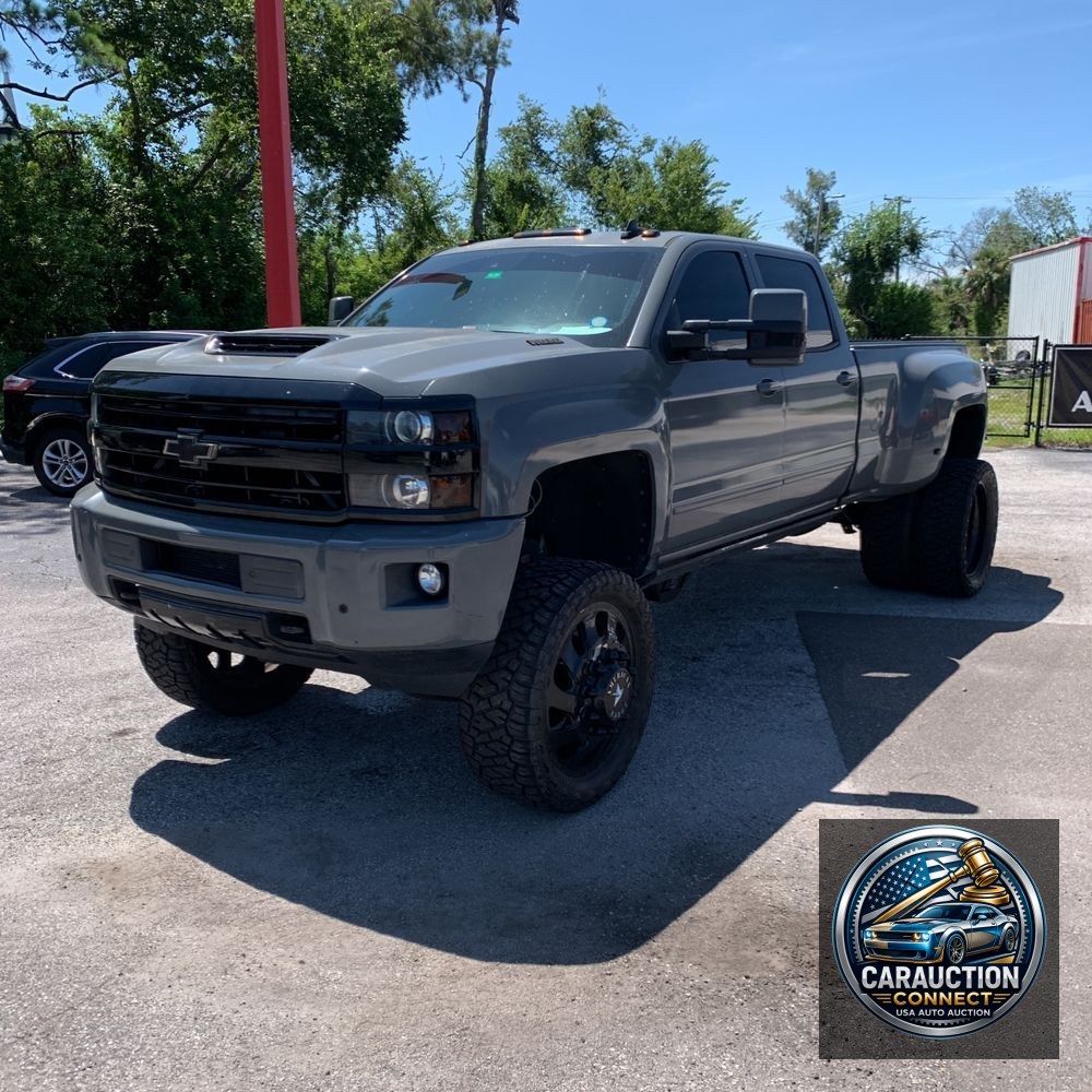 2018 Chevrolet Silverado 3500HD High Country