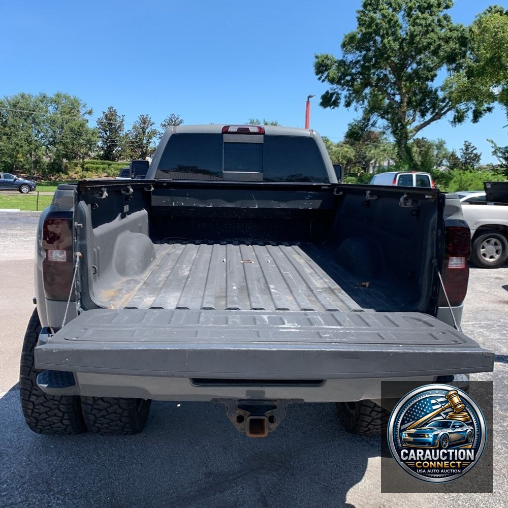 2018 Chevrolet Silverado 3500HD High Country