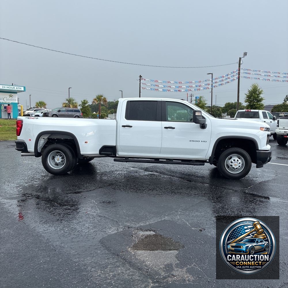2025 Chevrolet Silverado 3500HD Work Truck