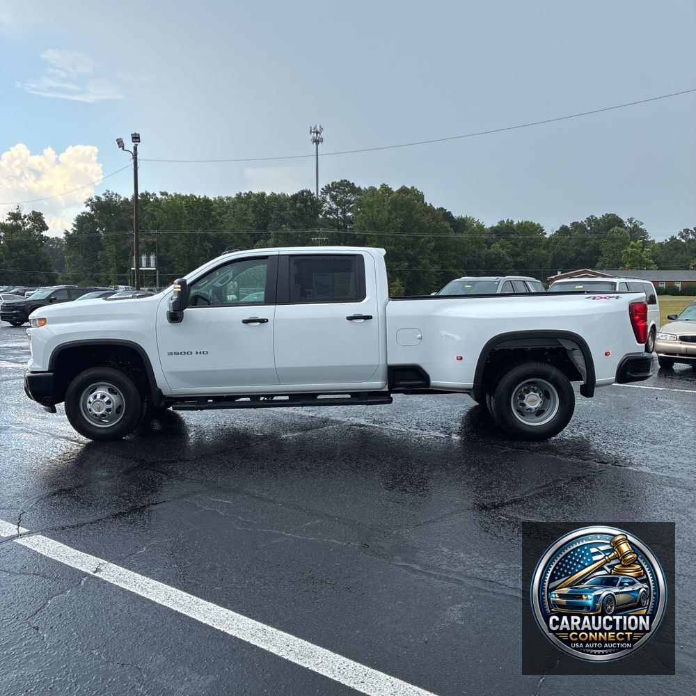 2025 Chevrolet Silverado 3500HD Work Truck