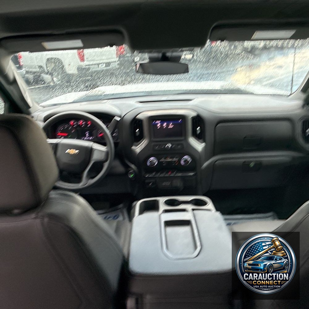 2025 Chevrolet Silverado 3500HD Work Truck