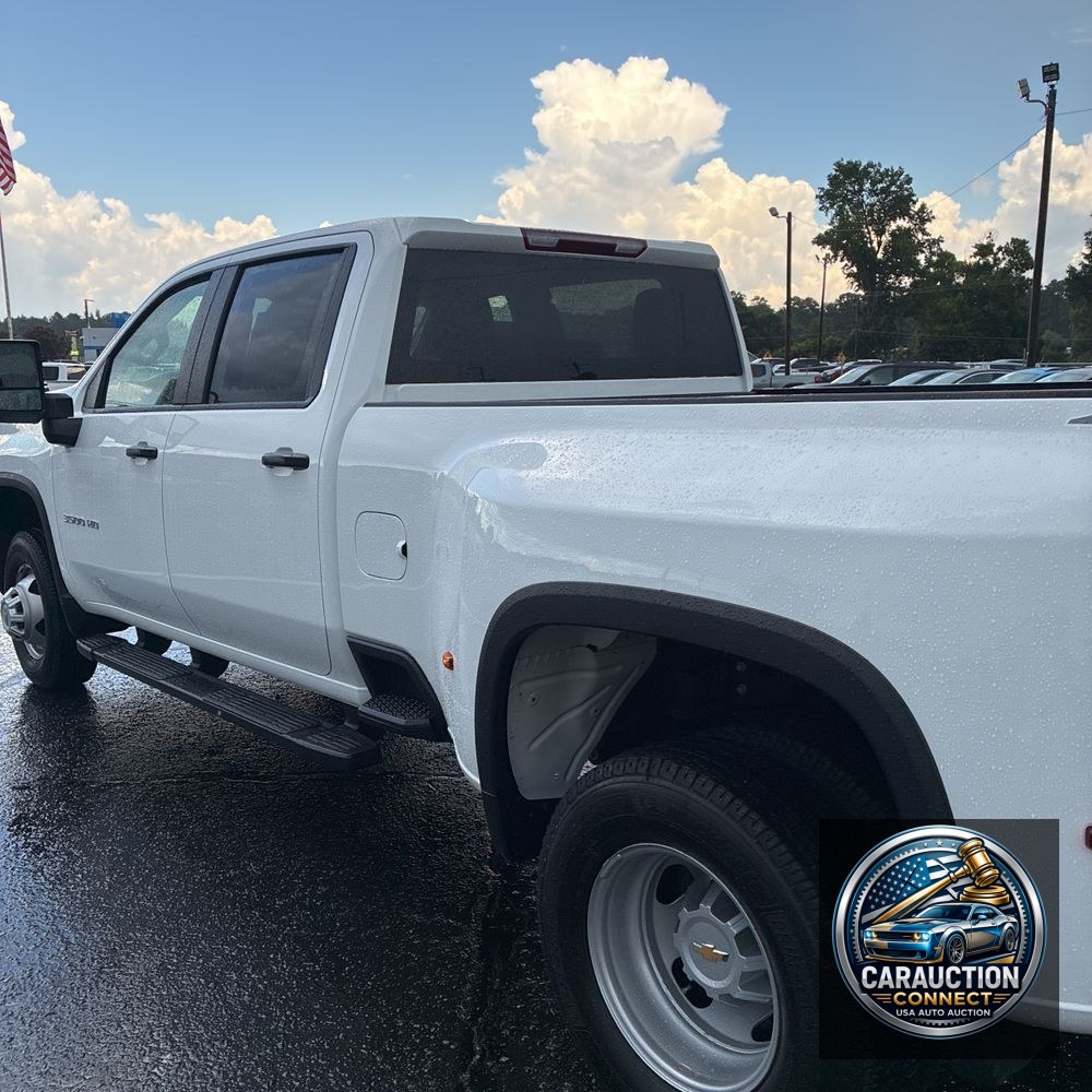 2025 Chevrolet Silverado 3500HD Work Truck
